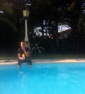 8763_1339117716113663_5830394936095895459_n