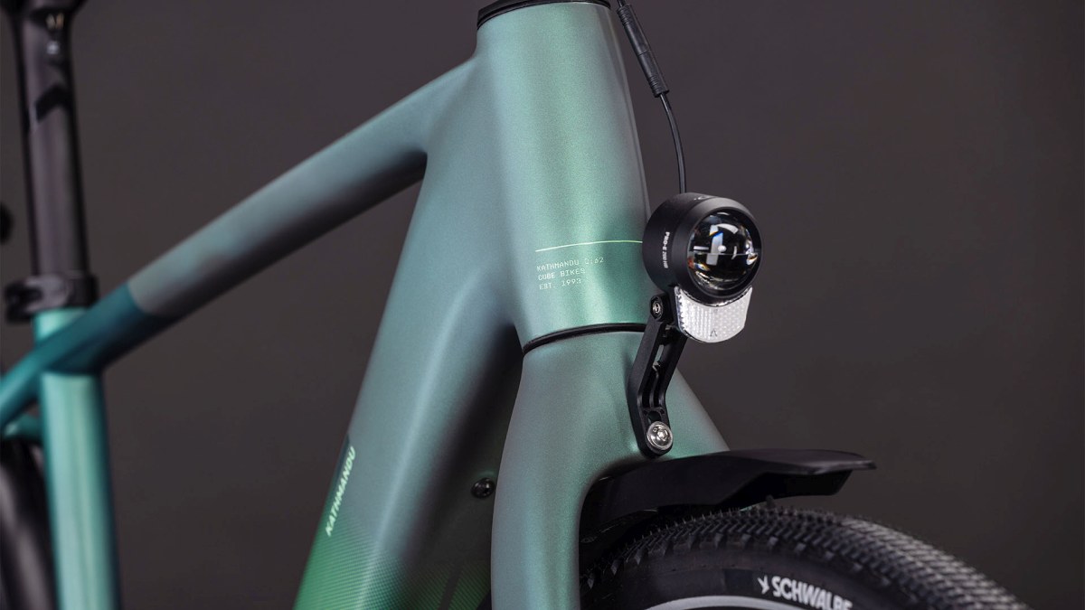 Cube Kathmandu Hybrid C:62 SLT 400X 28'' Carbon E-Bike Trekking Pedelec seafoam/chrome 2026