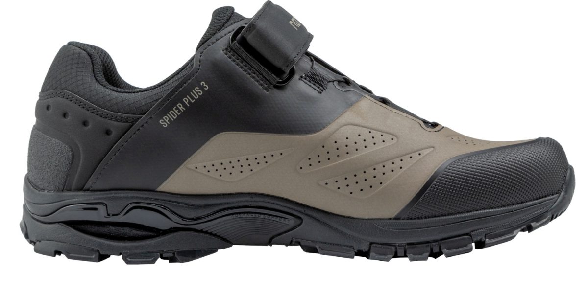 Northwave Spider Plus 3 MTB / Trekking Fahrrad Schuhe sandfarben/schwarz 2026