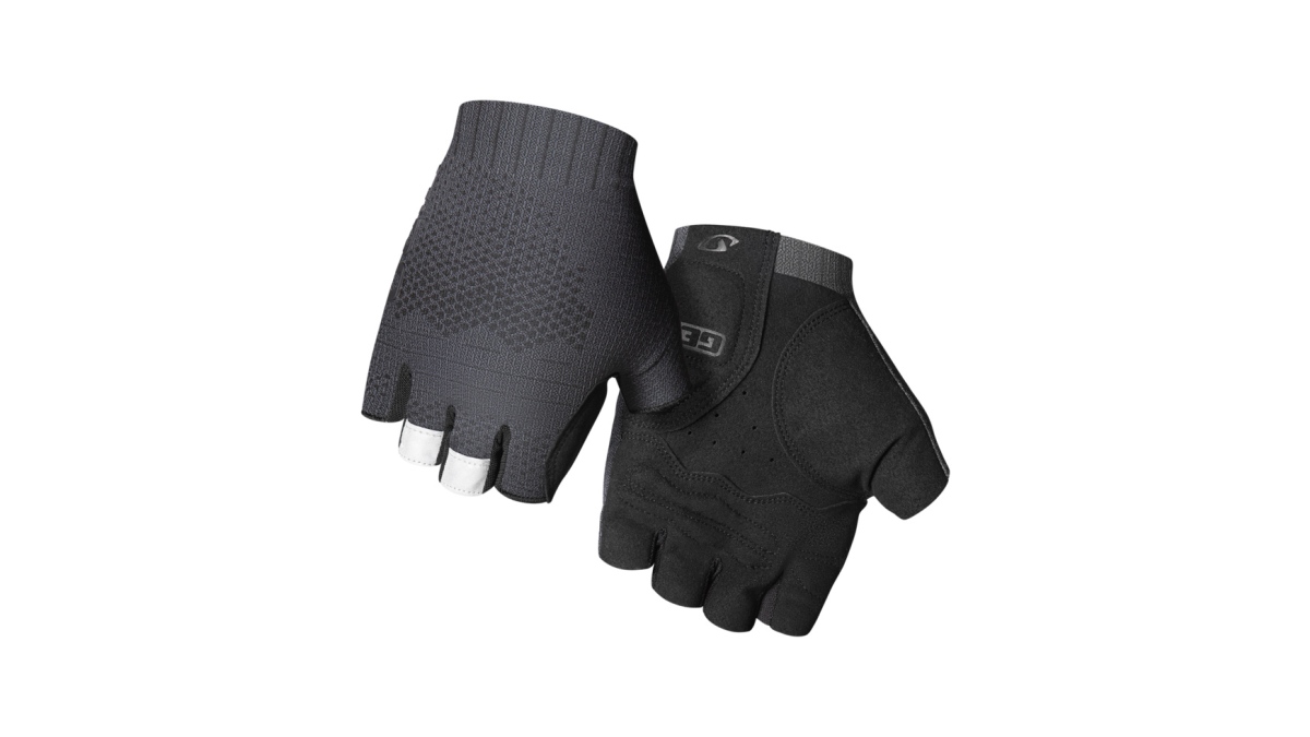 Giro Xnetic Road Fahrrad Handschuhe kurz grau 2025