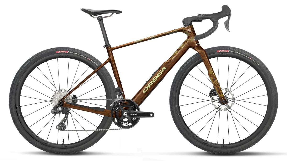 Orbea Terra M20iTEAM Carbon Gravel Fahrrad caramel carbon view 2027