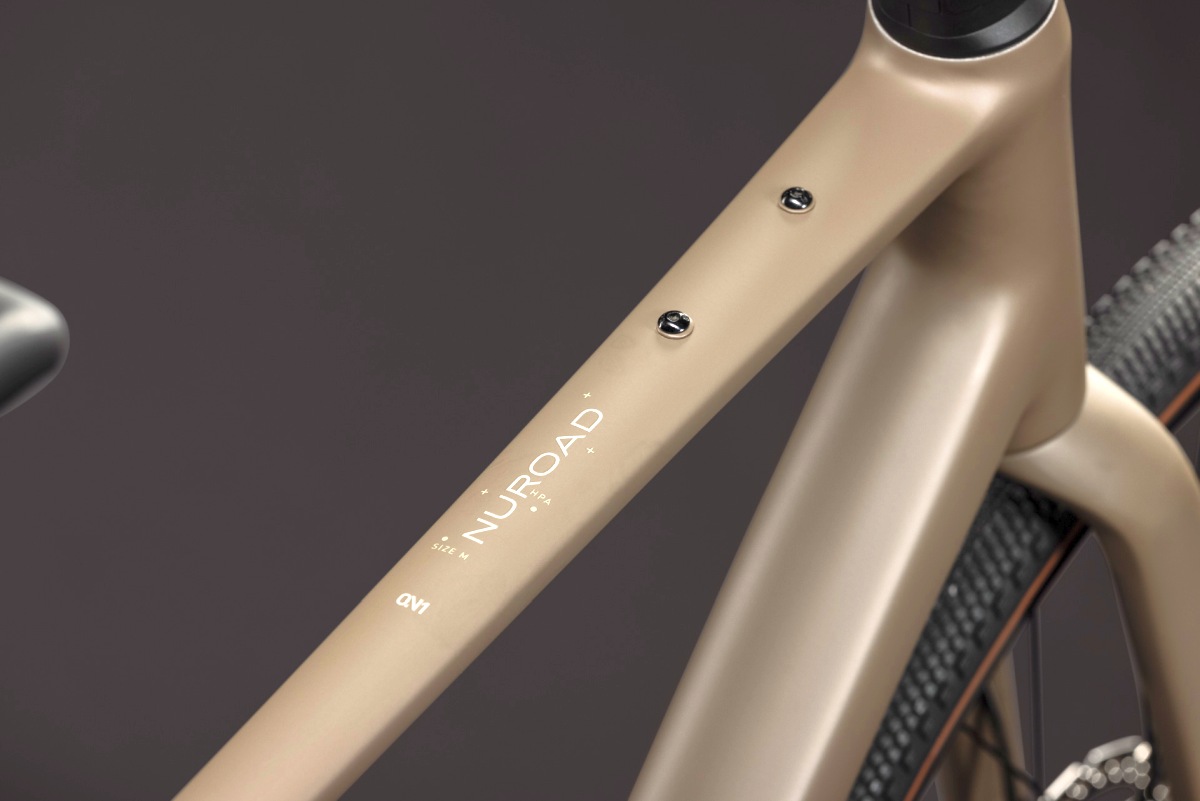 Cube Nuroad ONE Gravelbike wood/grey 2027