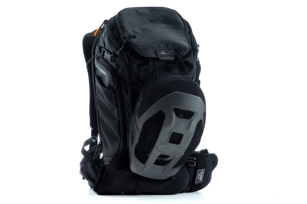 Cube ATX 30 Fahrrad Rucksack schwarz