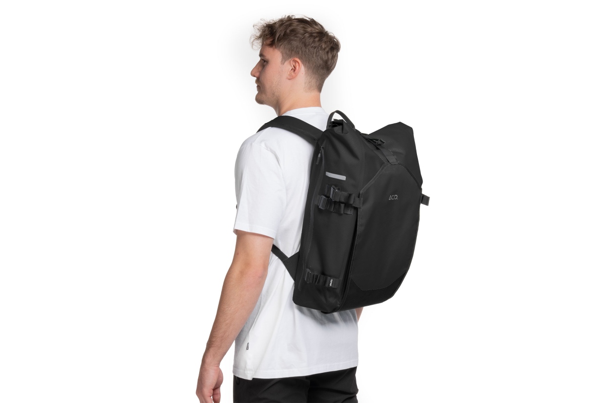 Acid Flip Pro 25 Smlink 2.0 Fahrrad Seitentasche & Rucksack schwarz