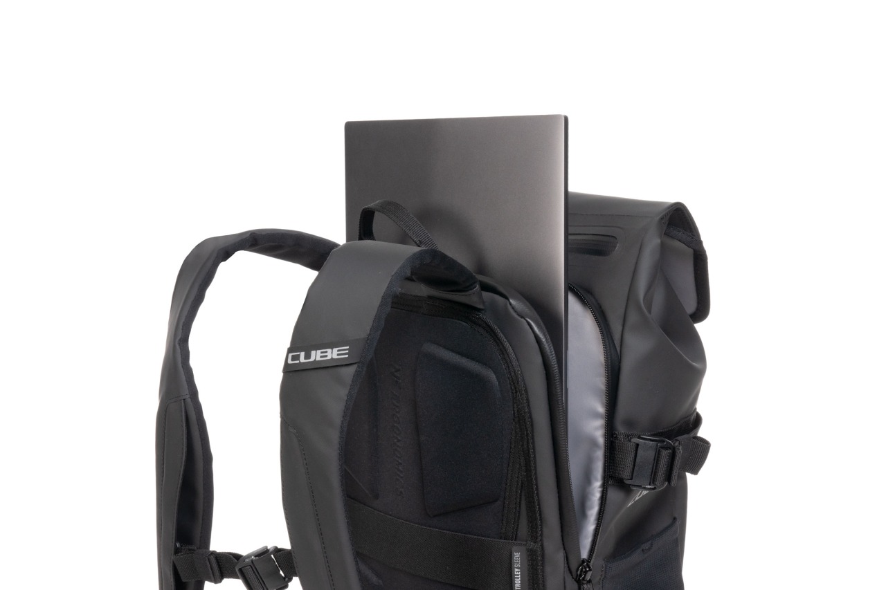Cube Travel 18 Fahrradrucksack schwarz
