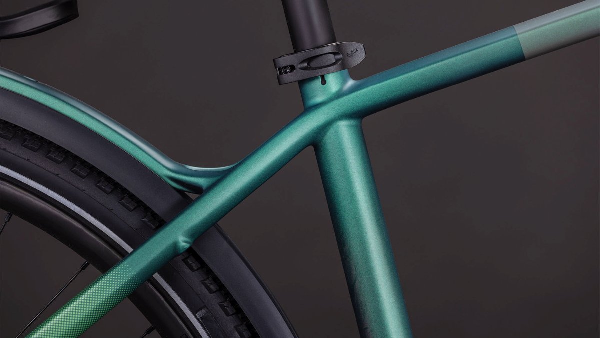 Cube Kathmandu Hybrid C:62 SLT 400X 28'' Carbon E-Bike Trekking Pedelec seafoam/chrome 2026