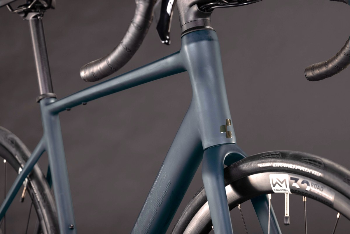 Cube Attain SLX Rennrad black/chrome 2027