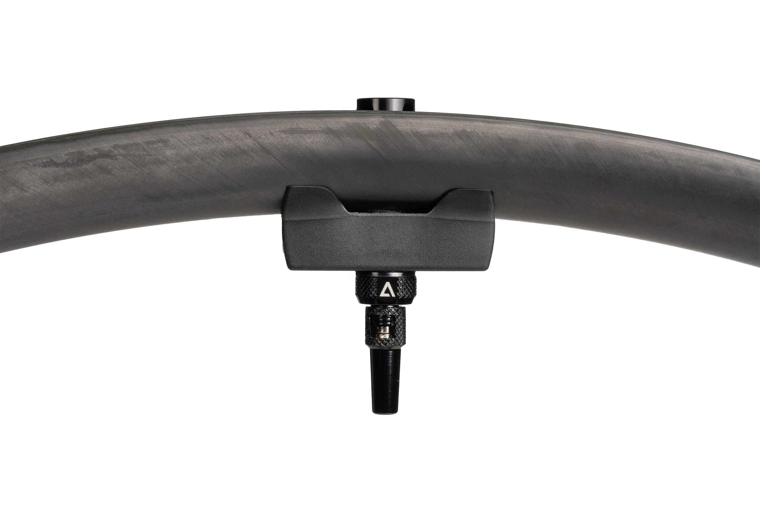 Acid Tubeless Ventil Set schwarz