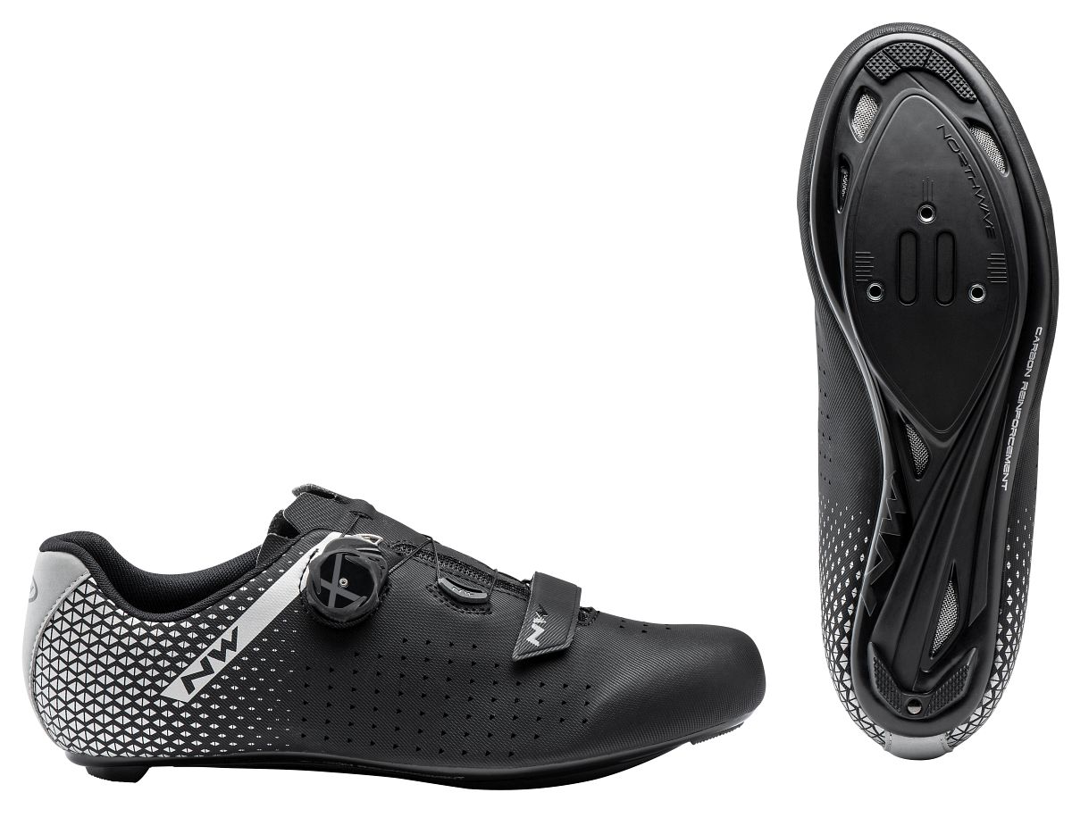 Northwave Core Plus 2 Wide Rennrad Fahrrad Schuhe schwarz/silberfarben 2025