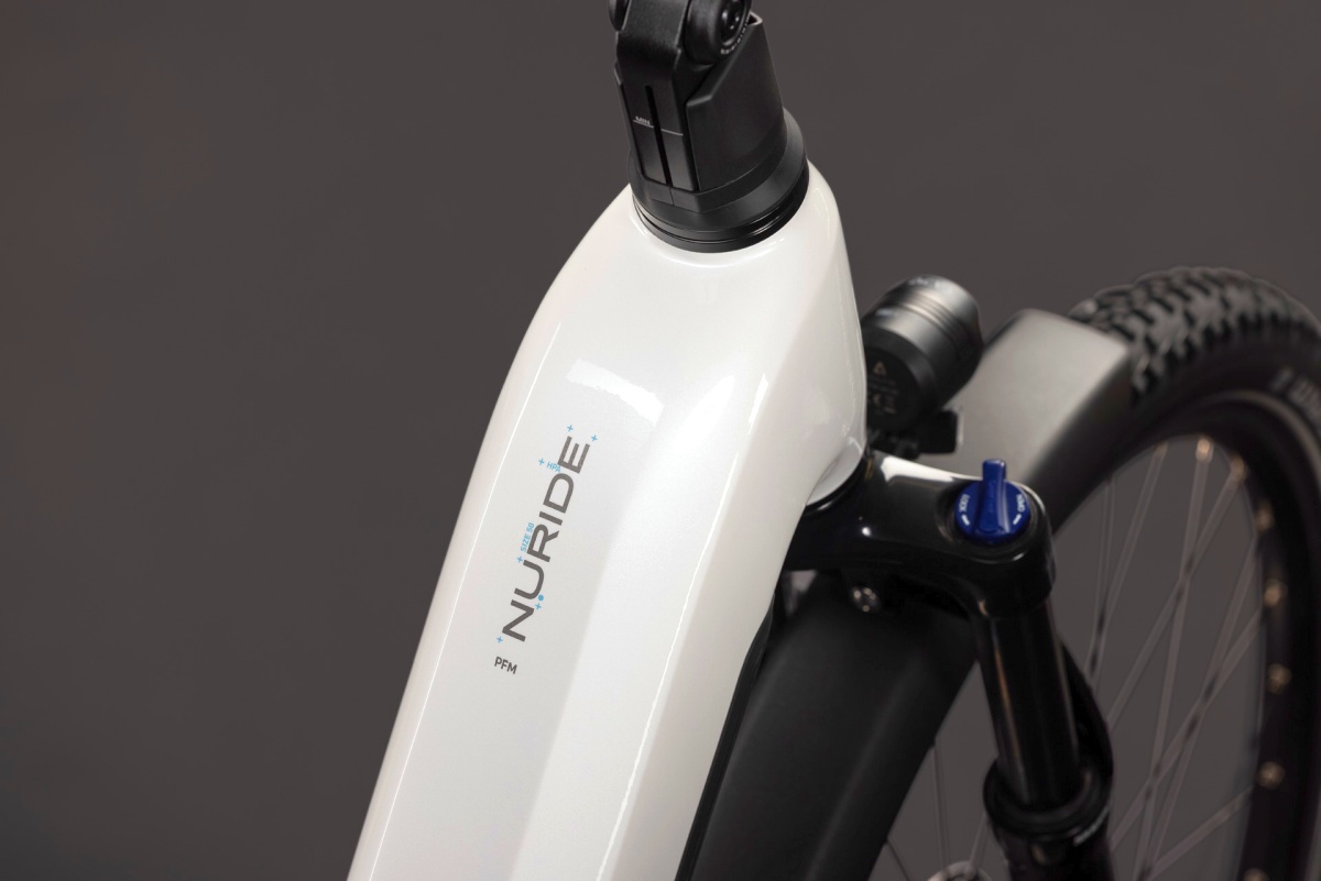 Cube Nuride Hybrid Performance 720 Easy Entry 28'' E-Bike Trekking Pedelec metallicwhite/grey 2027