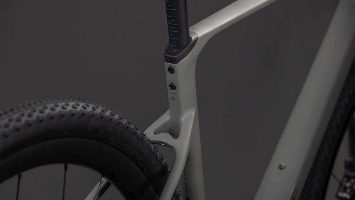 Cube Nuroad C:62 EX Carbon Gravelbike oldgrey/prism 2026