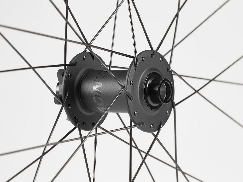 Bontrager Line Elite 30 27.5'' Disc Boost 110 mm Carbon MTB Vorderrad schwarz