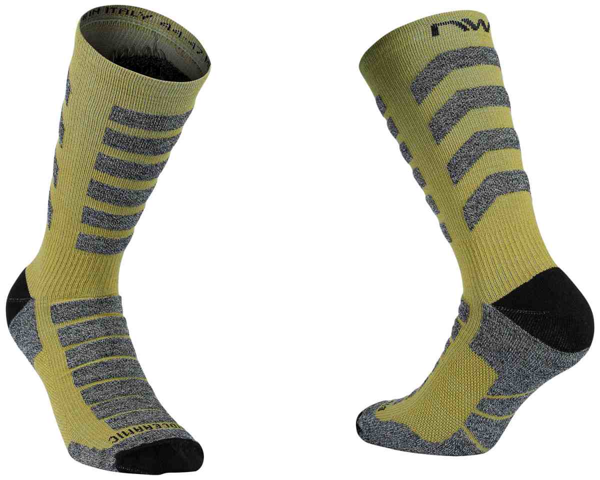 Northwave Husky Ceramic High Winter Fahrradsocken khaki grün 2027