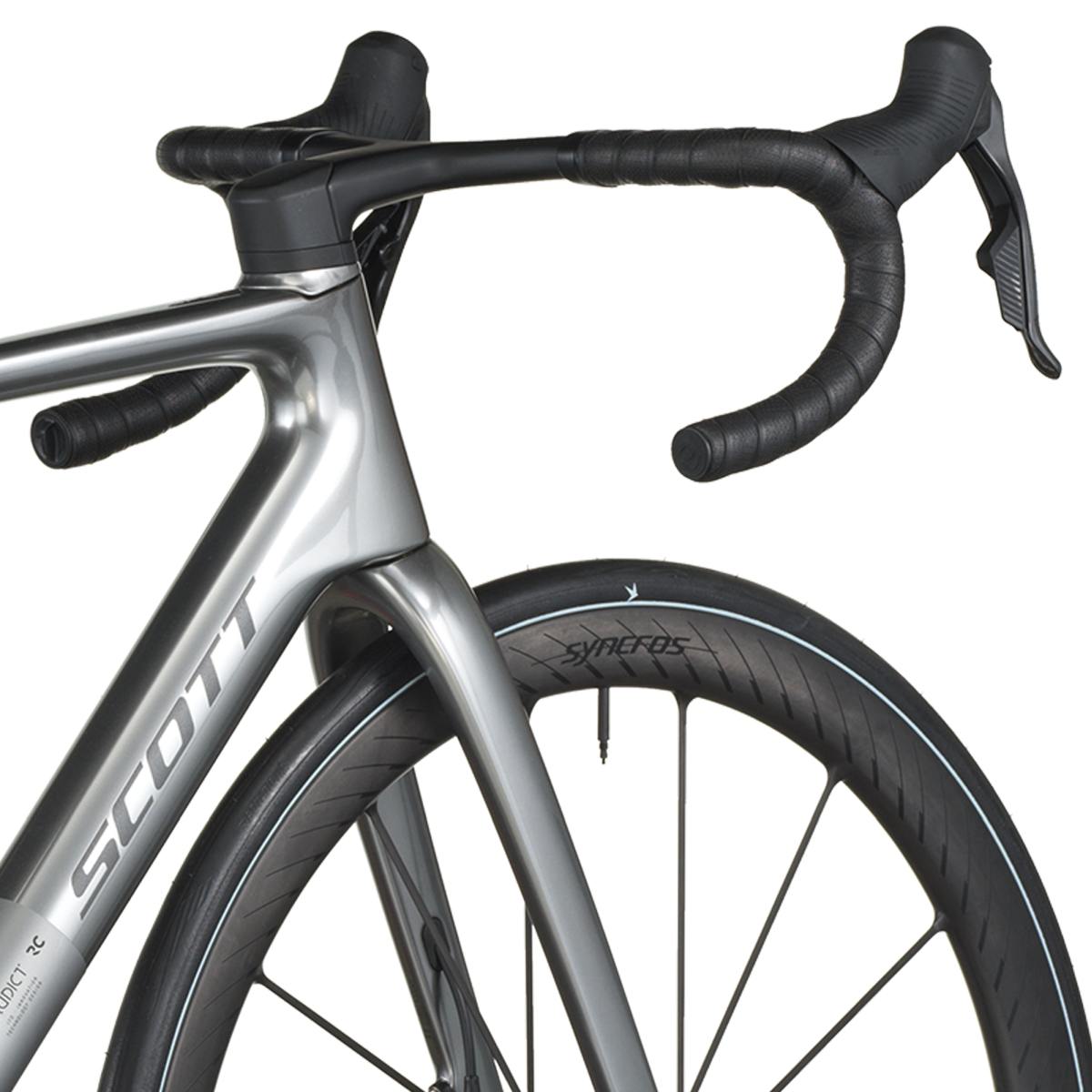 Scott Addict RC Ultimate Carbon Rennrad silberfarben 2026
