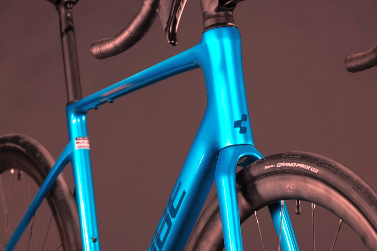 Cube Attain C:62 SLX Carbon Rennrad bali/blue 2027