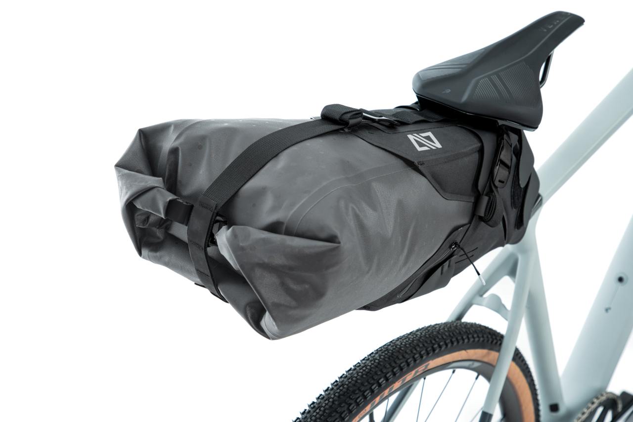 Acid Pack Pro 15 Bikepacker Fahrrad Satteltasche schwarz