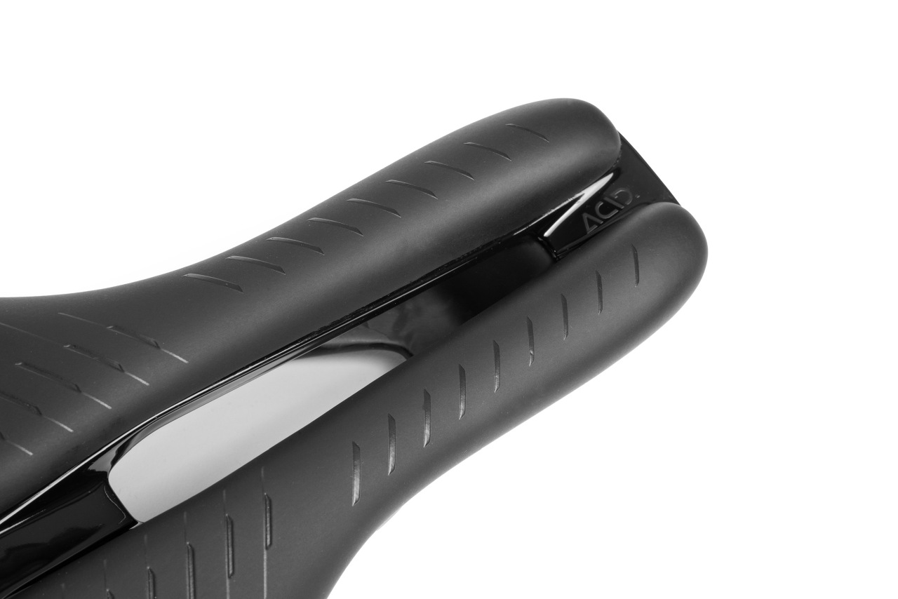 Acid Athis Triathlon Fahrradsattel schwarz