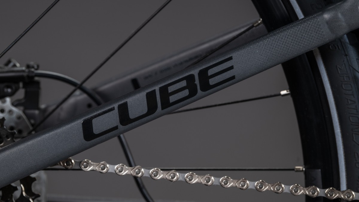 Cube Kathmandu Hybrid ONE11 HPC Pro 800 28'' Carbon Easy Entry E-Bike Trekking Pedelec slabgrey/black 2027