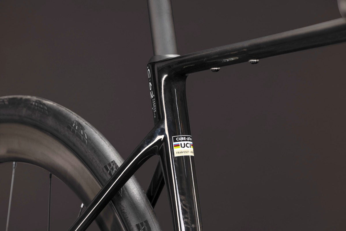Cube Attain C:62 SLT Carbon Rennrad carbon/white 2027