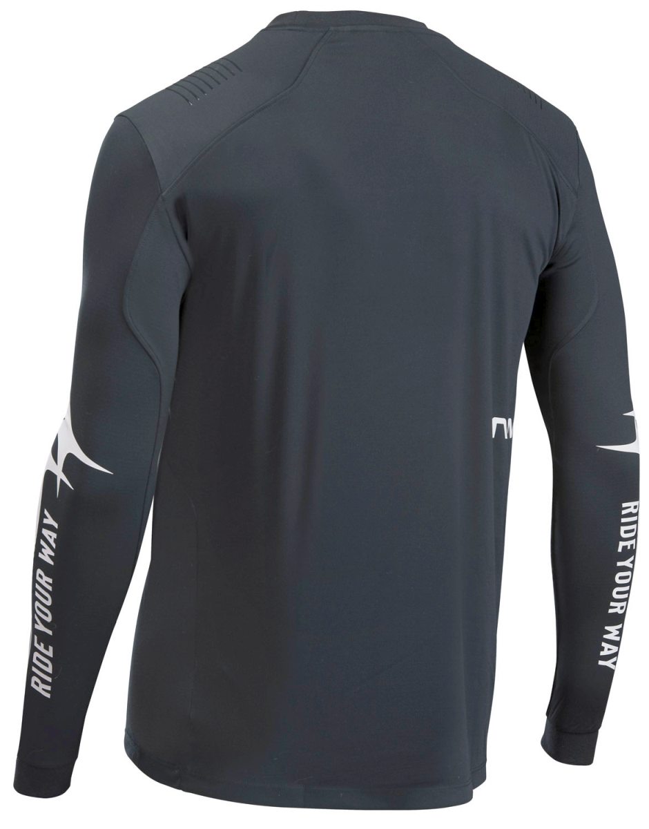 Northwave Sharp Winter Fahrradtrikot lang schwarz 2027