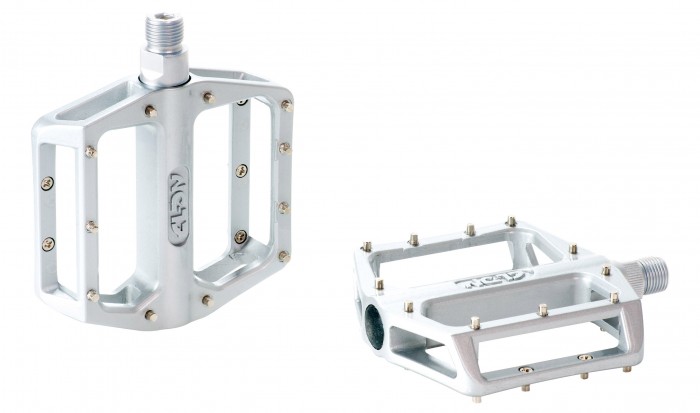 NC-17 Plattform Fahrrad Pedal STD II Pro silber 