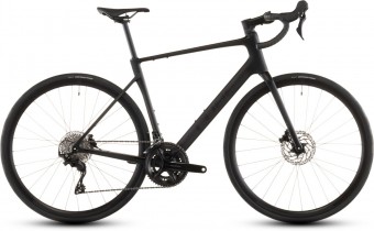 Cube Attain C:62 Race Carbon Rennrad blackline 2026 