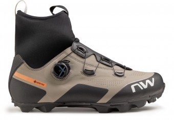 Northwave Celsius XC GTX Winter MTB Fahrrad Schuhe sandfarben/schwarz 2025 